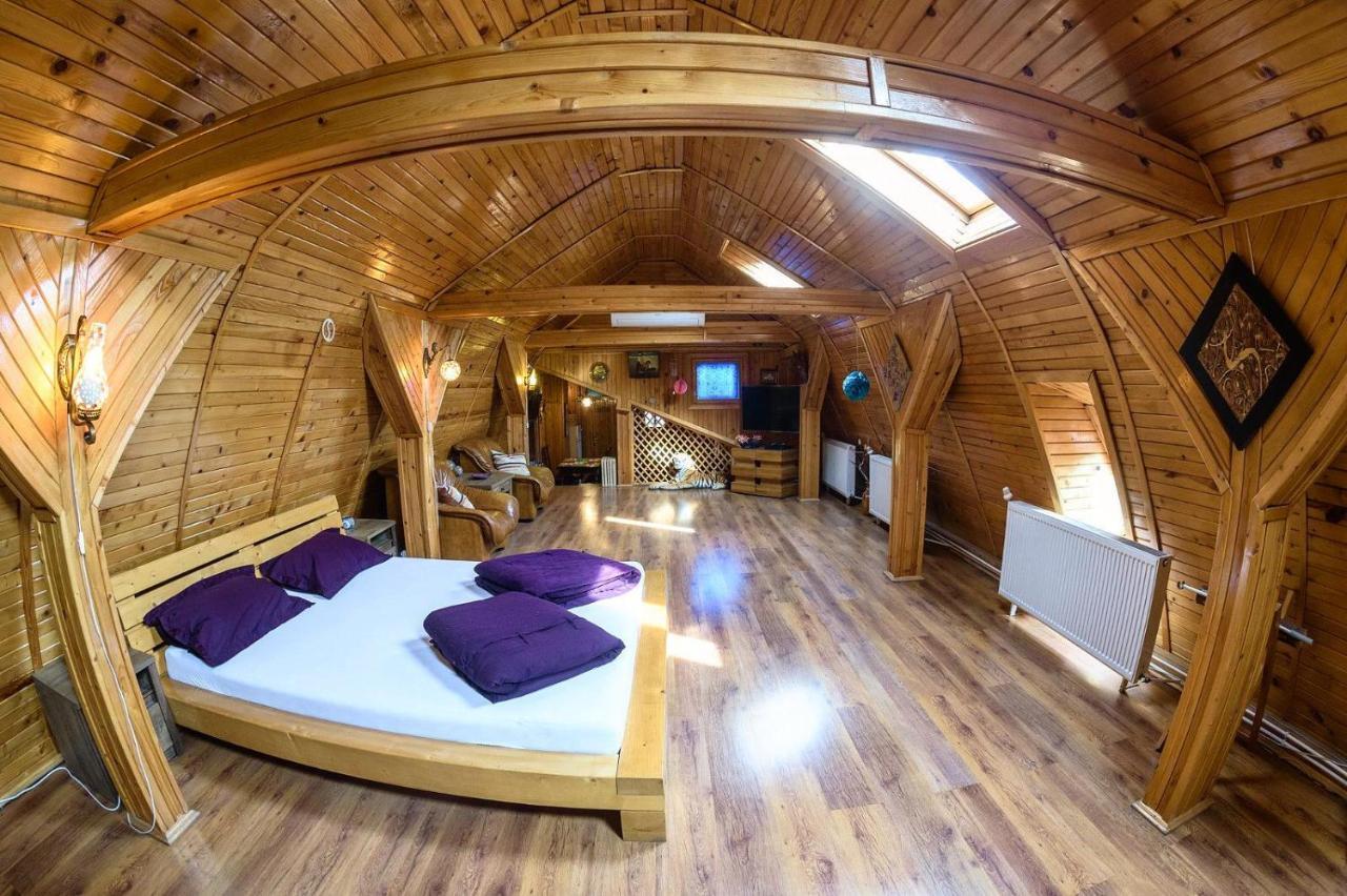 Апартаменти Wooden Attic Брашов Екстер'єр фото